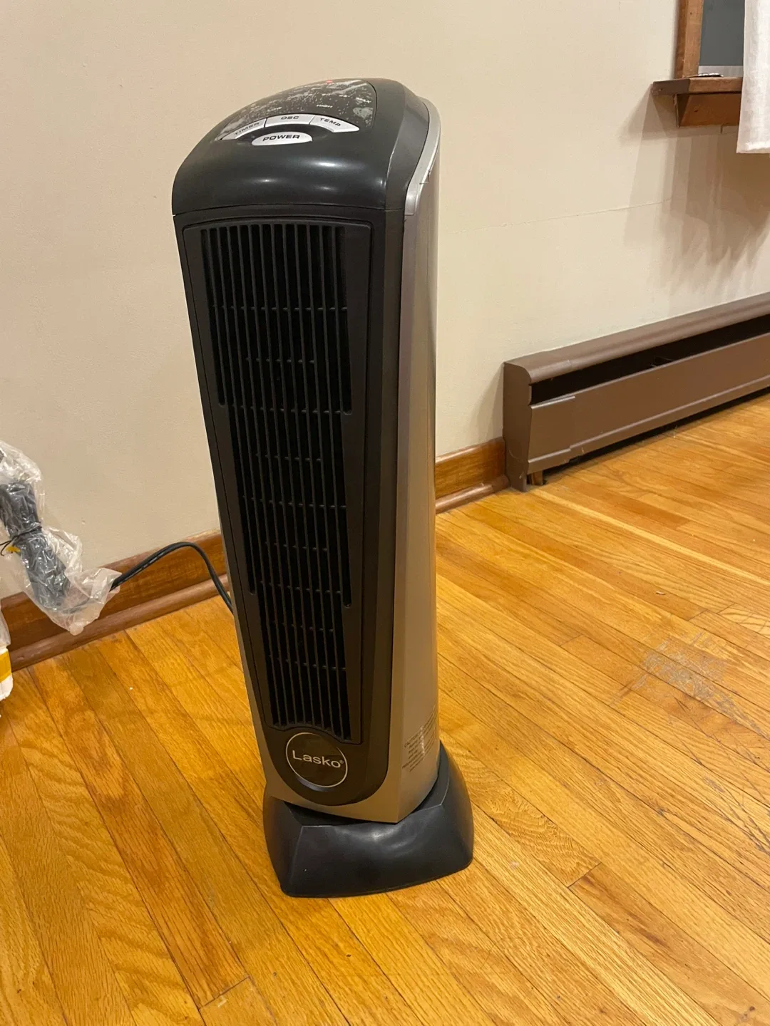 Lasko Ceramic Element Tower Heater