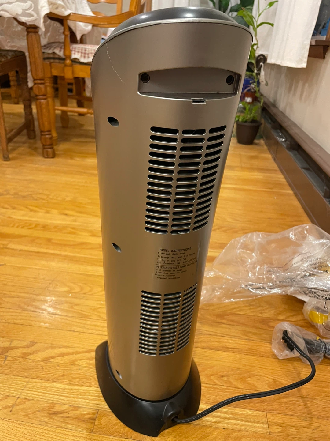 Lasko Ceramic Element Tower Heater - photo 3