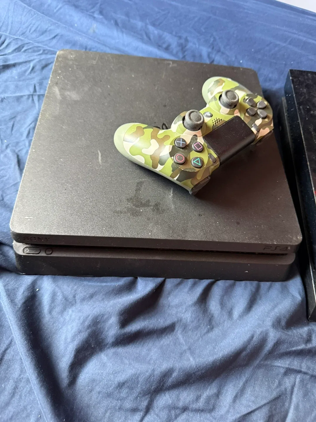 Playstation 4 image indicator(8)