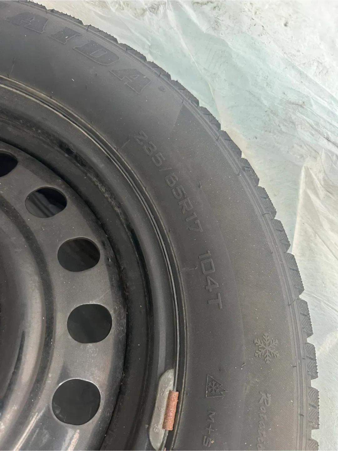 Haida Winter Tire 235/65R17