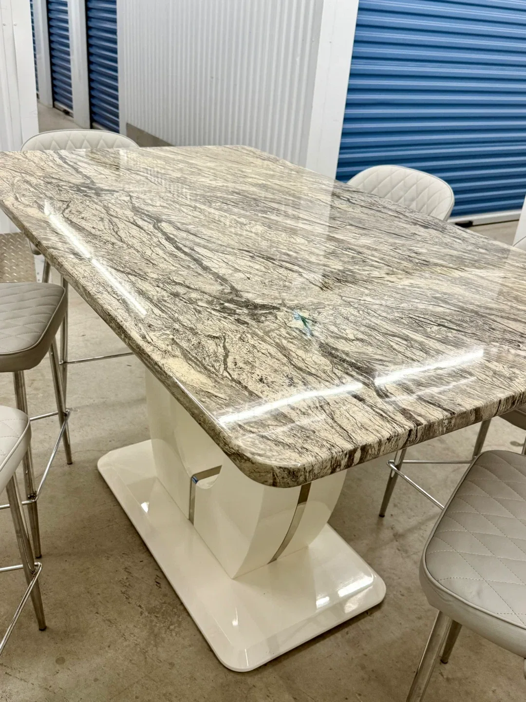 Kitchen Dining Bar Set 6 chairs. image indicator(10)