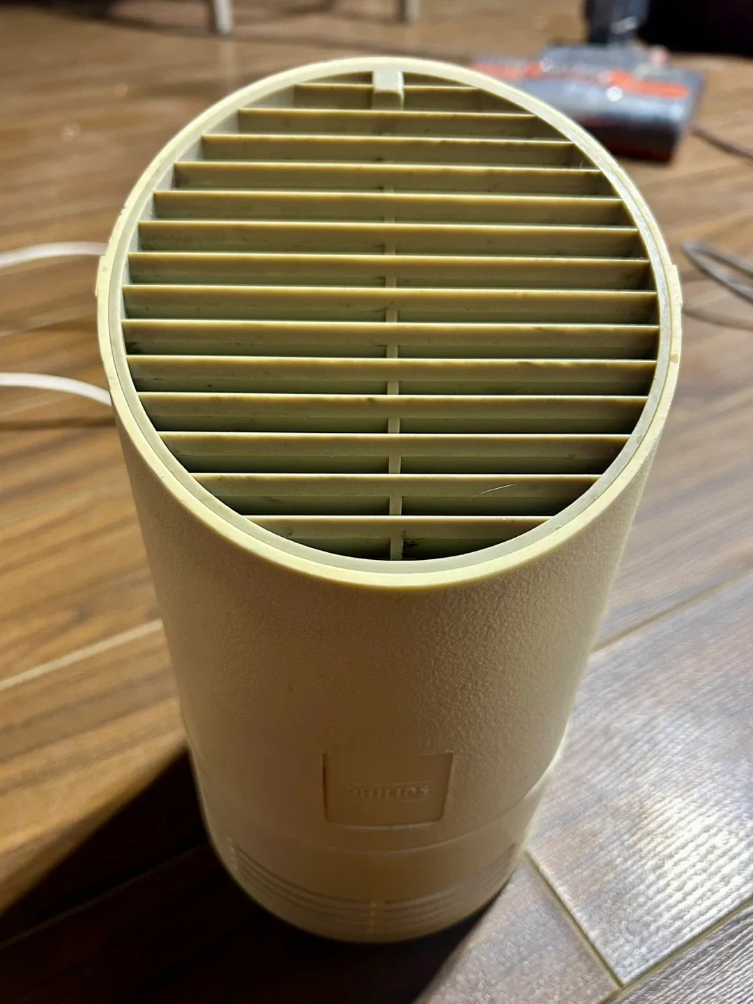 Philips AC1001 air purifier