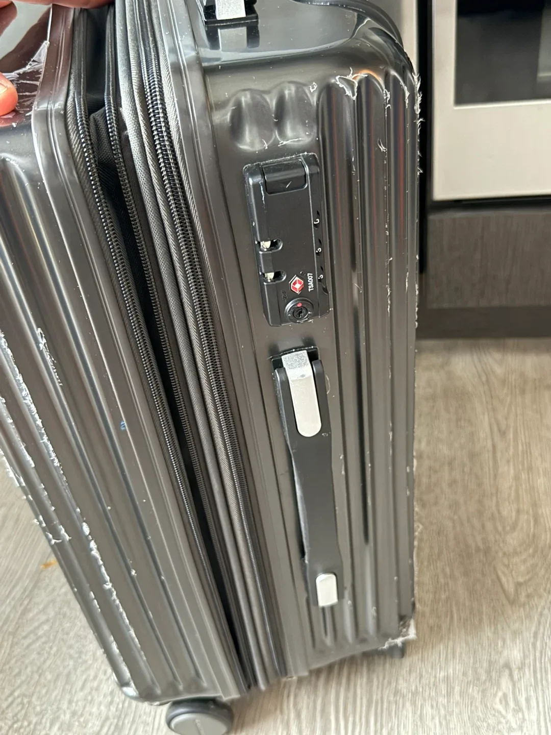 Travel Luggage Bag Wheels Black Medium image indicator(5)