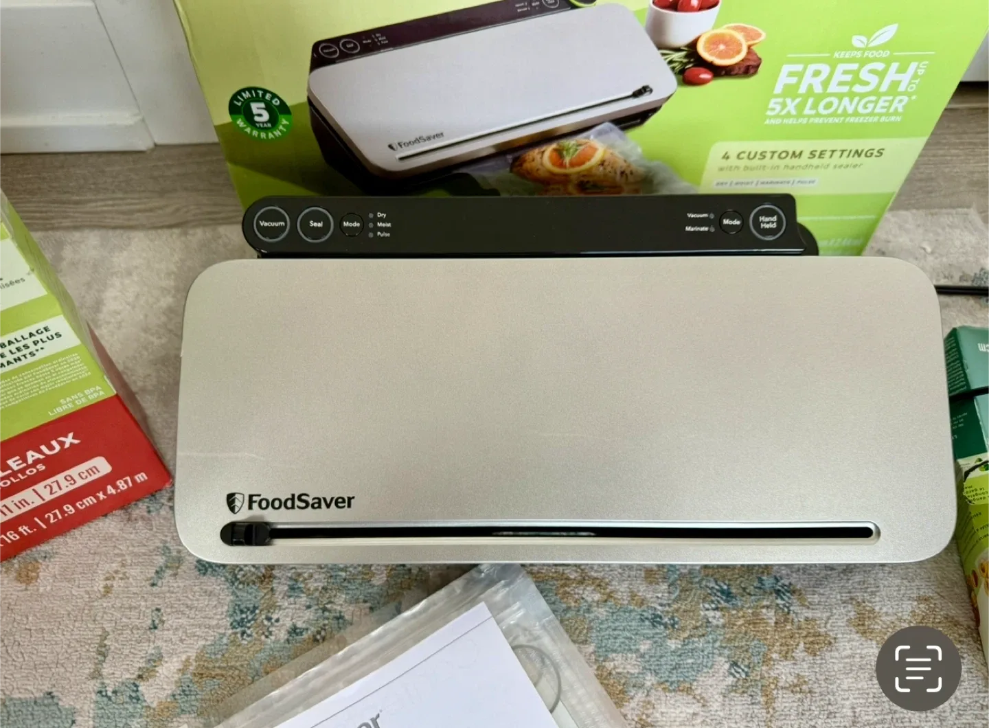 FoodSaver Premier Multi-Use Vacuum Sealer image indicator(2)