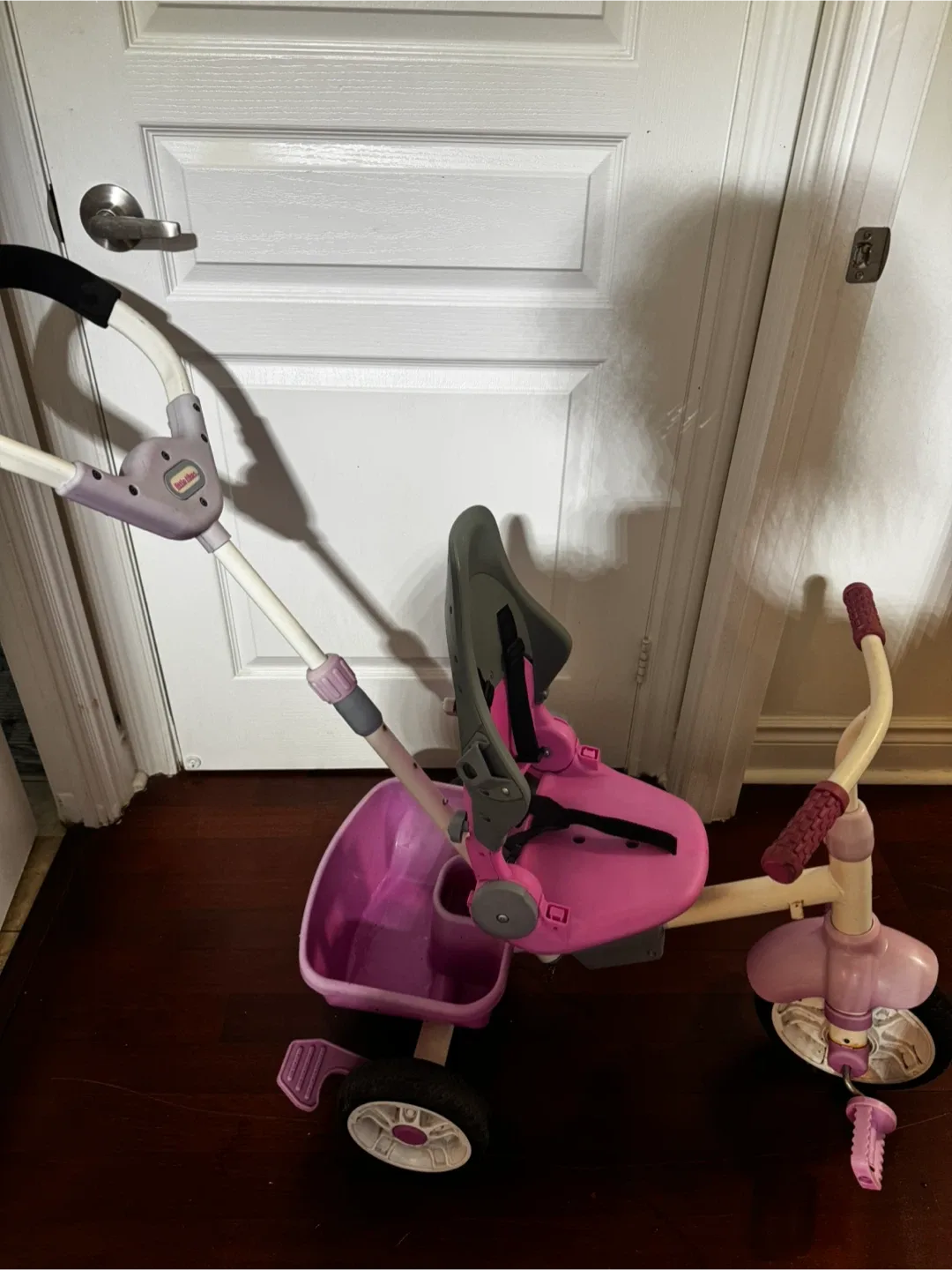 Little Tikes 4-in-1 Trike - Pink/Grey image indicator(2)