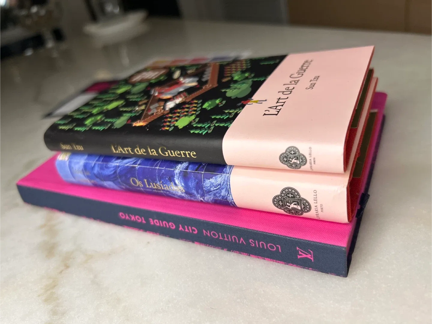 Louis Vuitton City Guide Tokyo & 2 Collector Books image indicator(2)