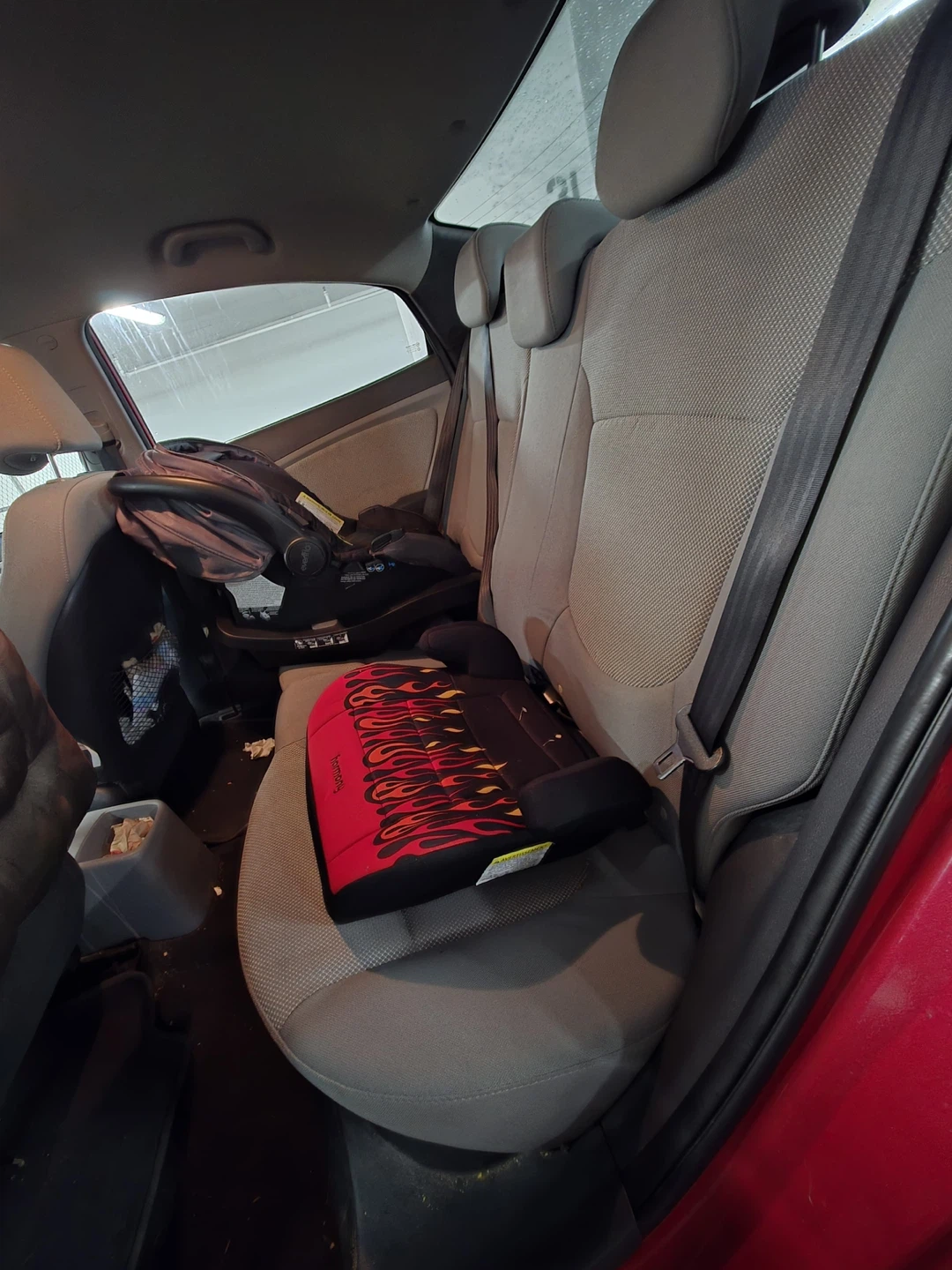 Hyundai Accent, Red - photo 2
