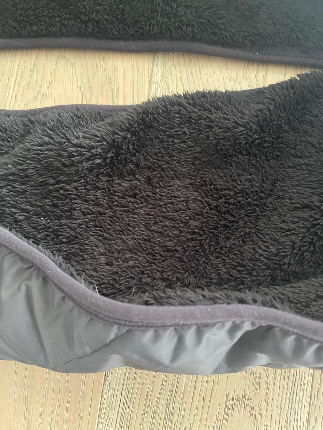 Ivivva puffer scarf - new - photo 3