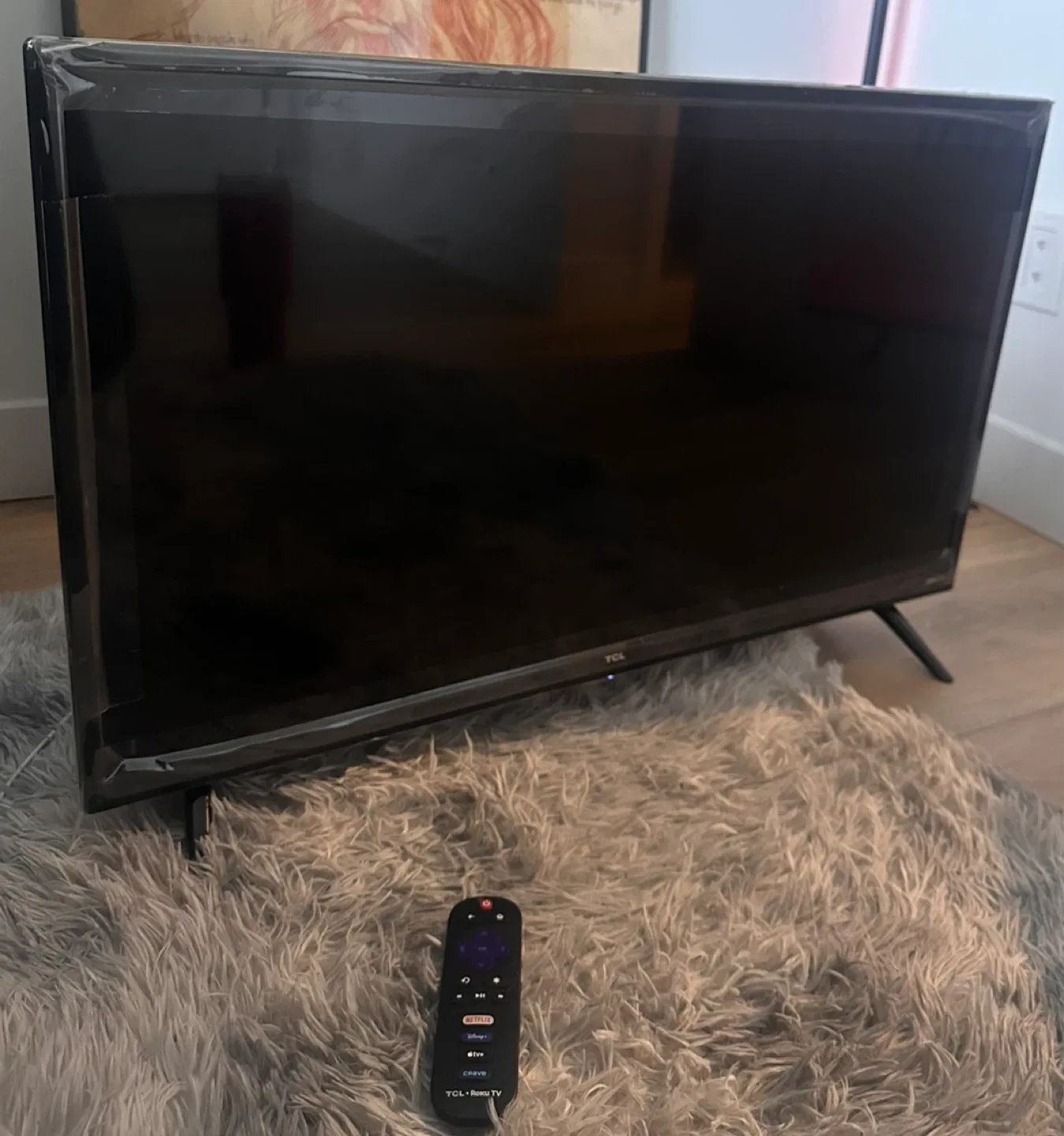 TCL 32” Roku TV image indicator(3)