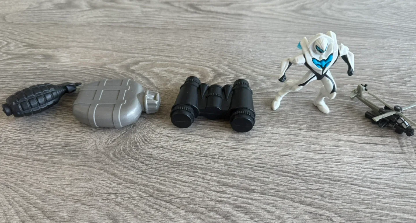 Army figures and soldiers toy set image indicator(9)