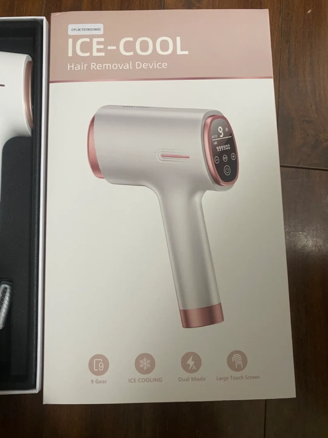 Ice Cooling Laser Hair Removal - New in Box image indicator(3)