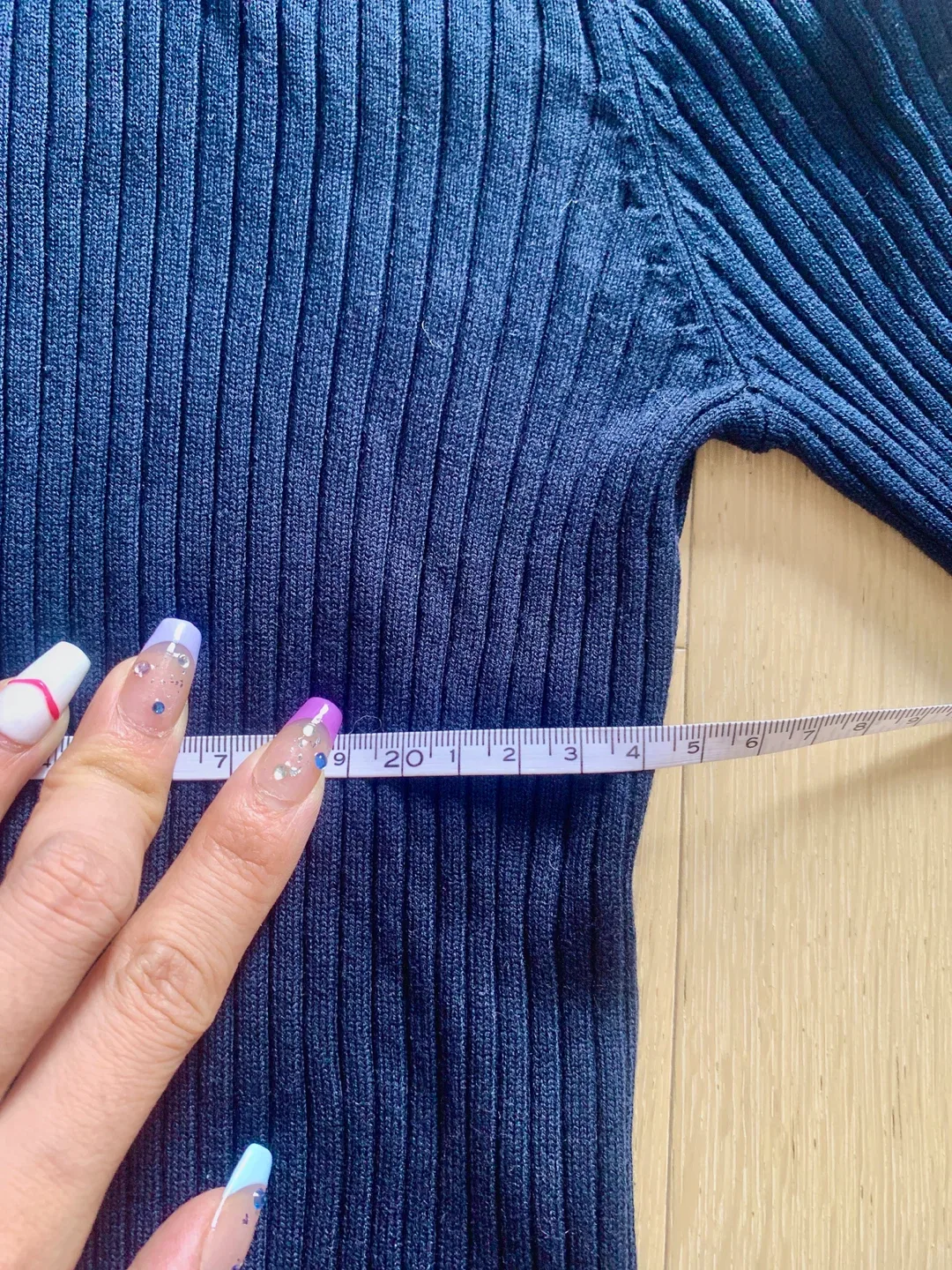 Zara Knit Turtleneck - Size S image indicator(2)