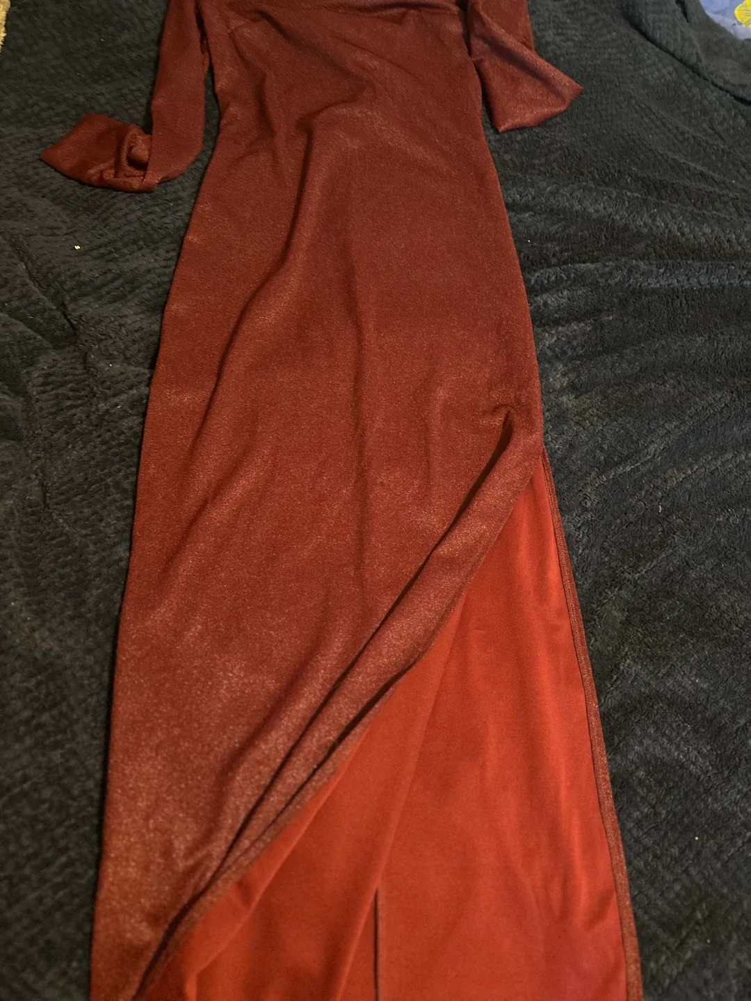 Burgundy Long Sleeve Dress image indicator(3)