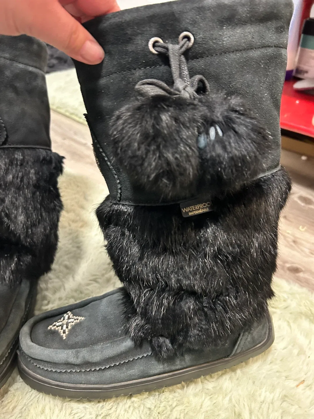 Manitobah Mukluks Waterproof Winter Boots Size 7 image indicator(2)