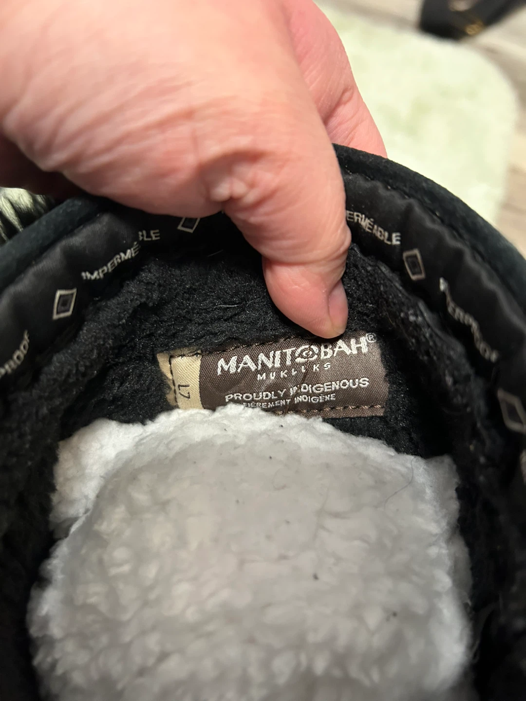 Manitobah Mukluks Waterproof Winter Boots Size 7 - photo 3