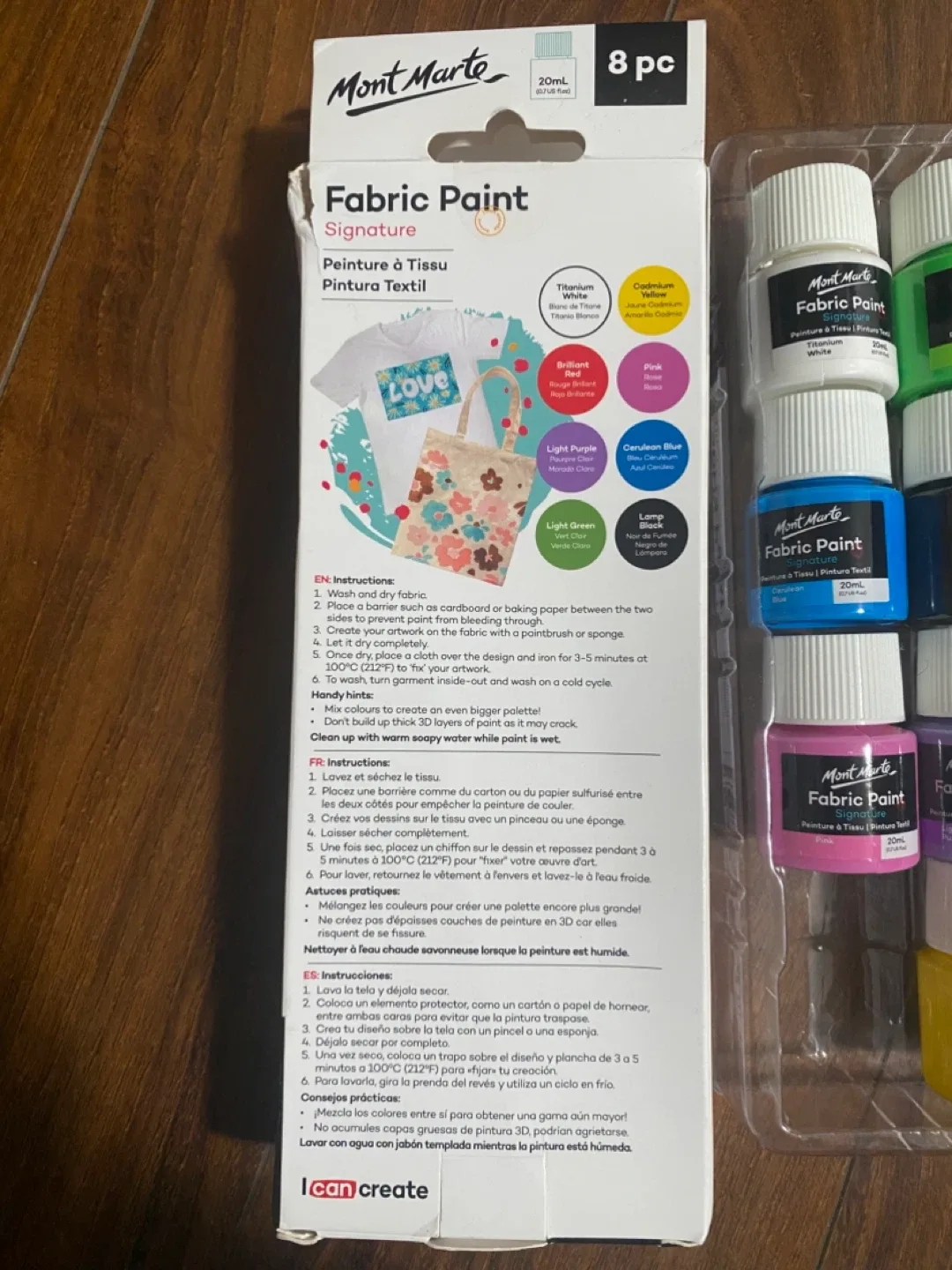 Mont Marte Signature Fabric Paint Set - 8 Colours image indicator(3)