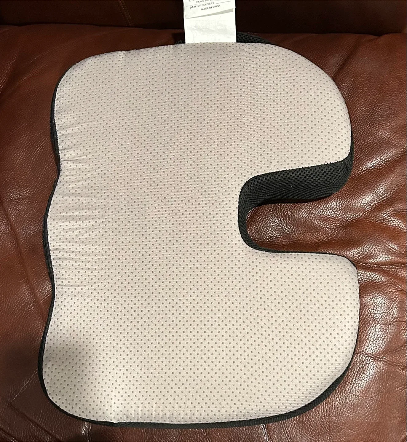 FORTEM Ergonomic Seat Cushion - Black image indicator(2)