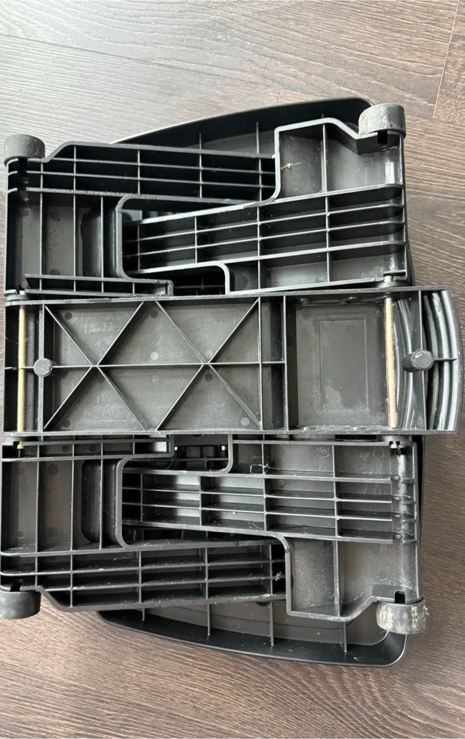 2 Keyboards,Logitech MK550, K350 + M570 Bundle – Like New image indicator(7)