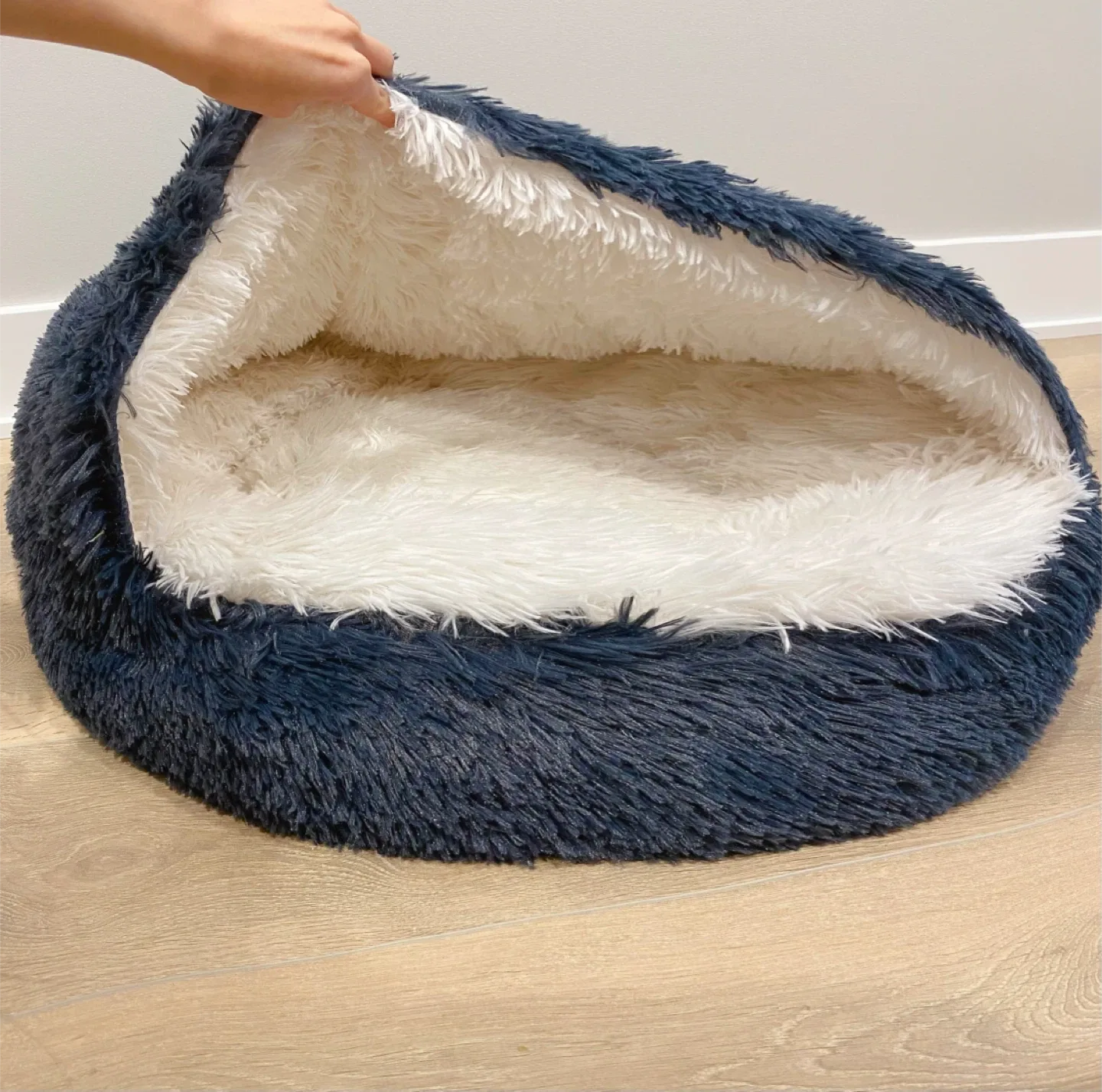 New Medium Dog bed