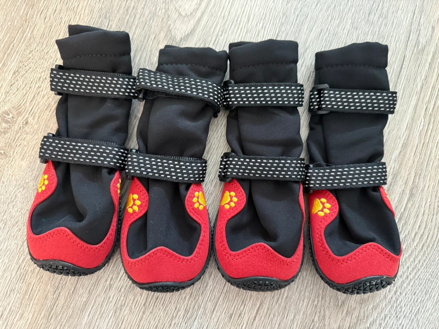 New dog boots size L