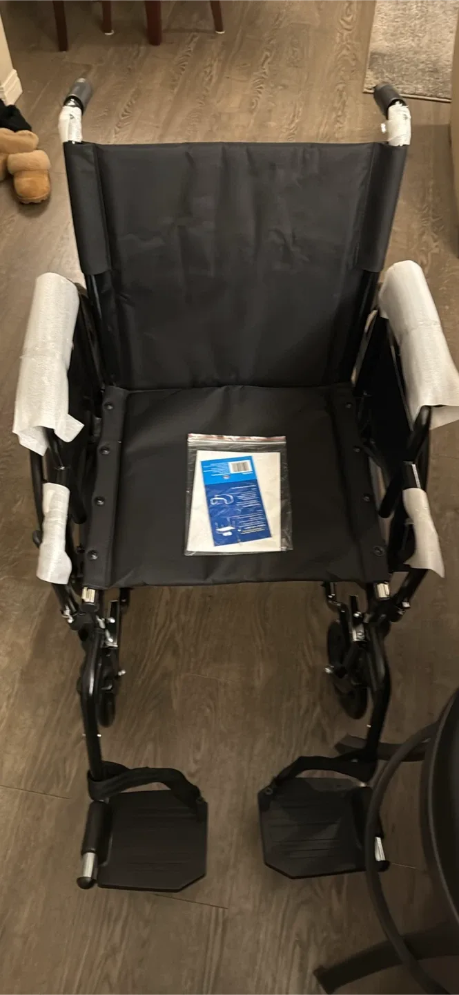 Carex Wheelchair - New image indicator(2)