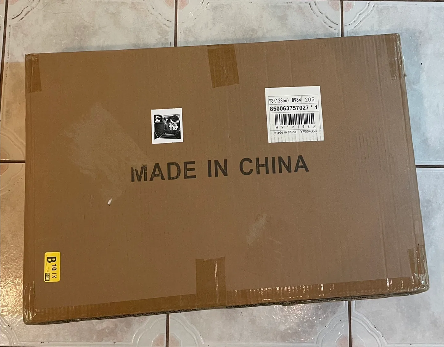 Dog Back Seat Cover - Black image indicator(7)