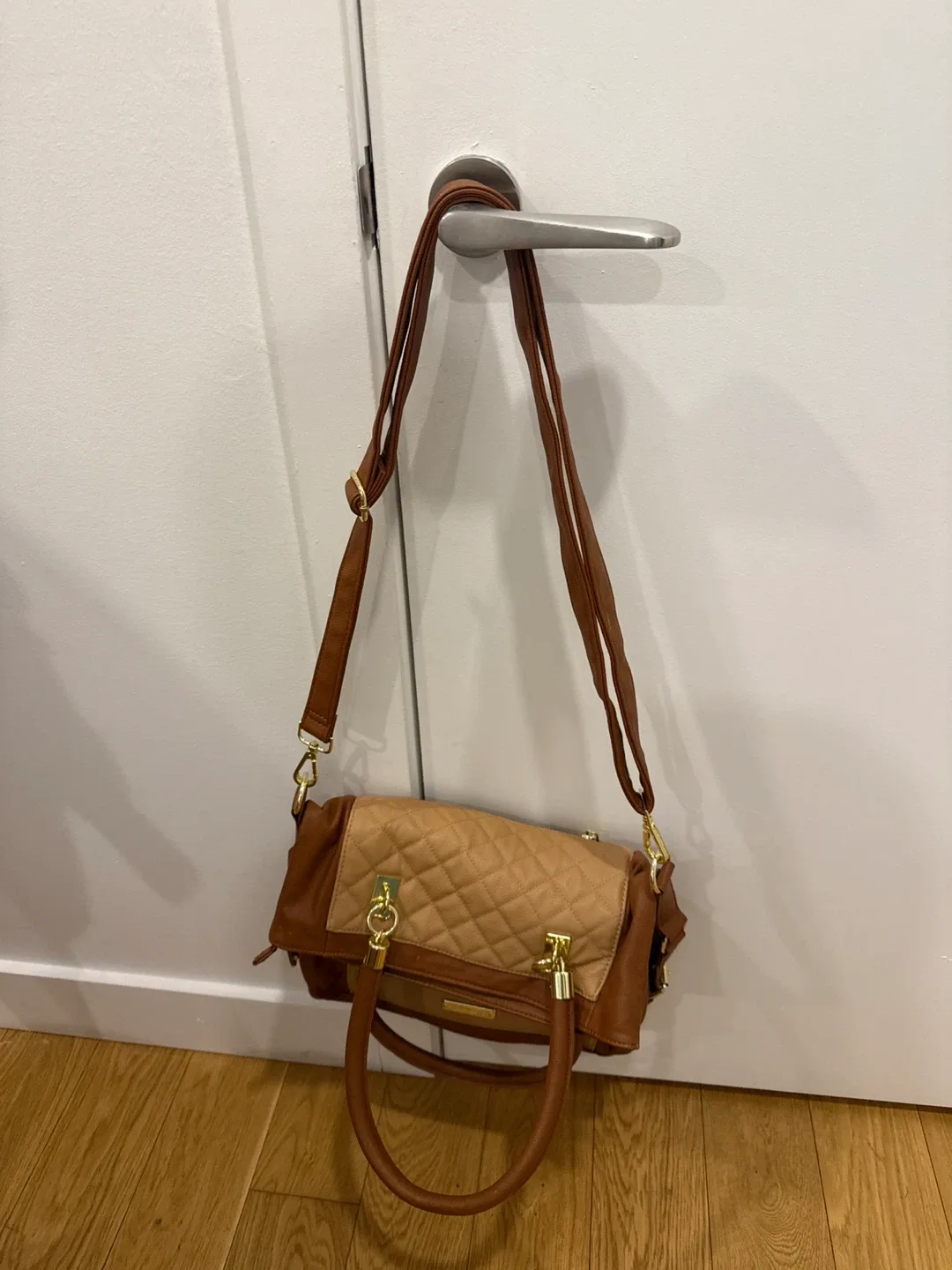 Brown Steve Madden image indicator(3)