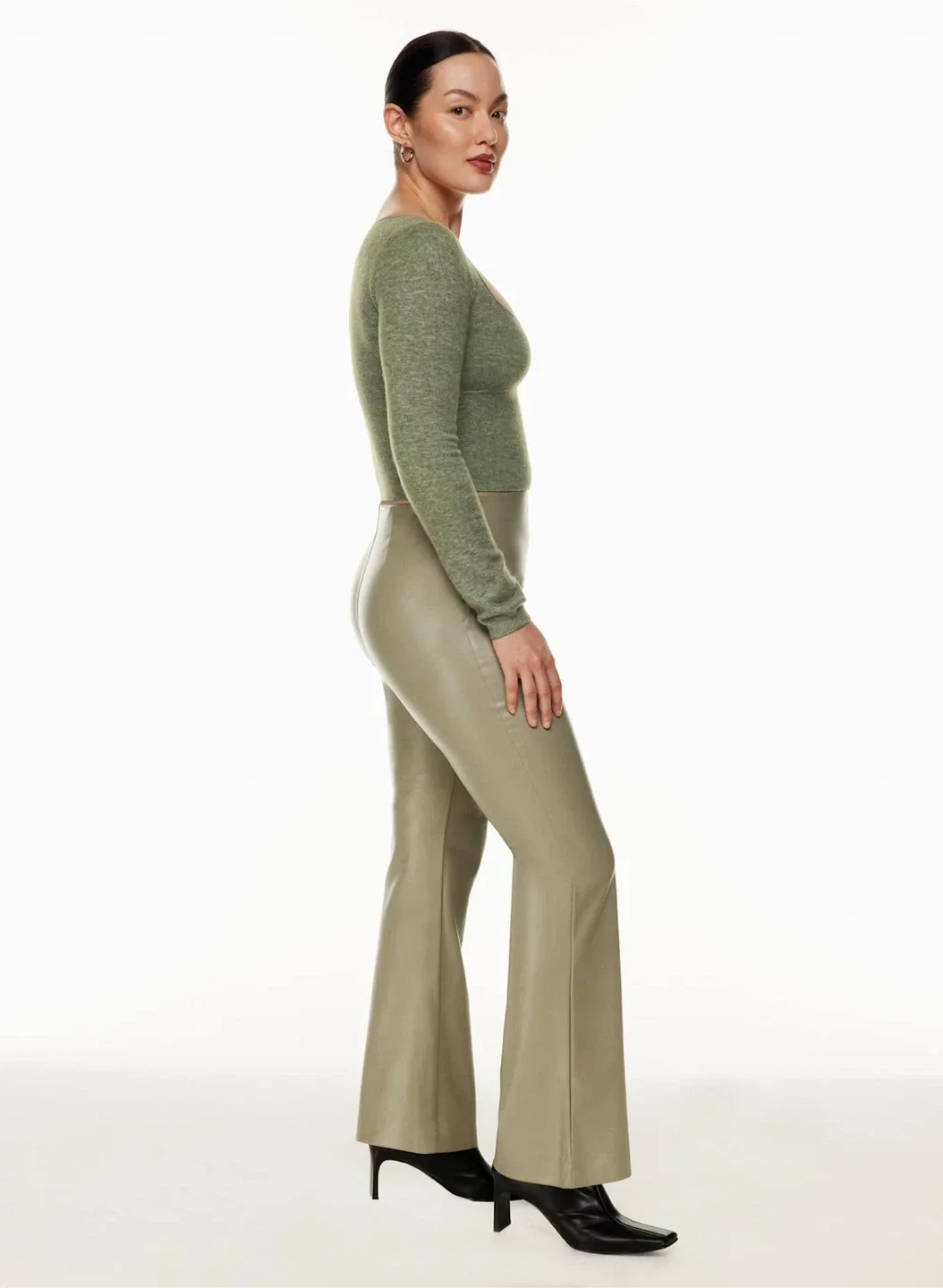 Wilfred ‘Greer’ Sweater - Aventurine Green image indicator(7)