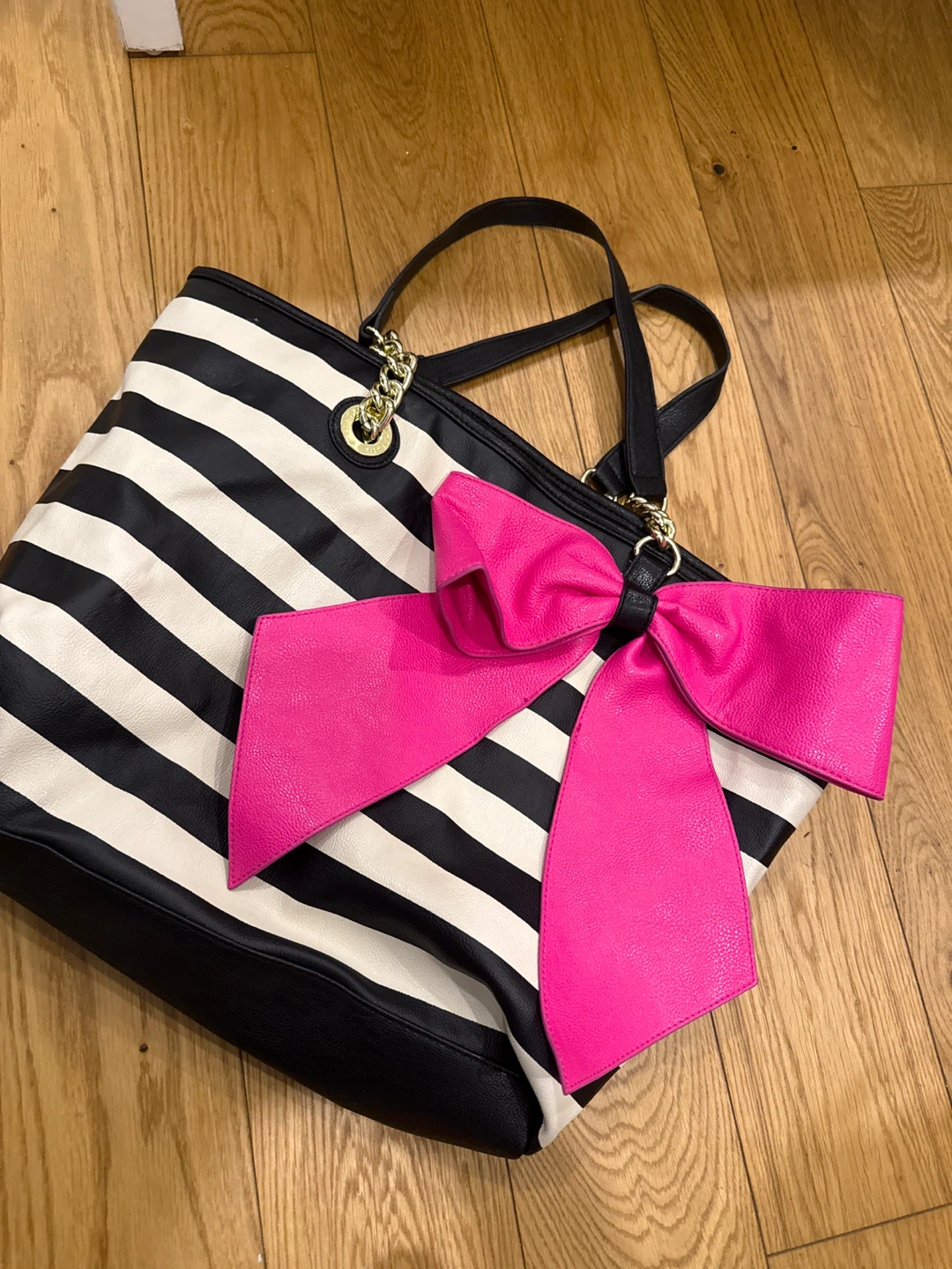 Betsey Johnson Black & White Tote