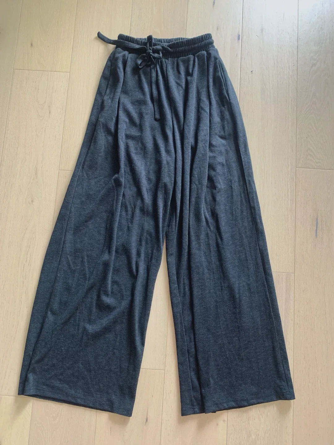Wide Leg Lounge Pants - Charcoal Grey image indicator(3)