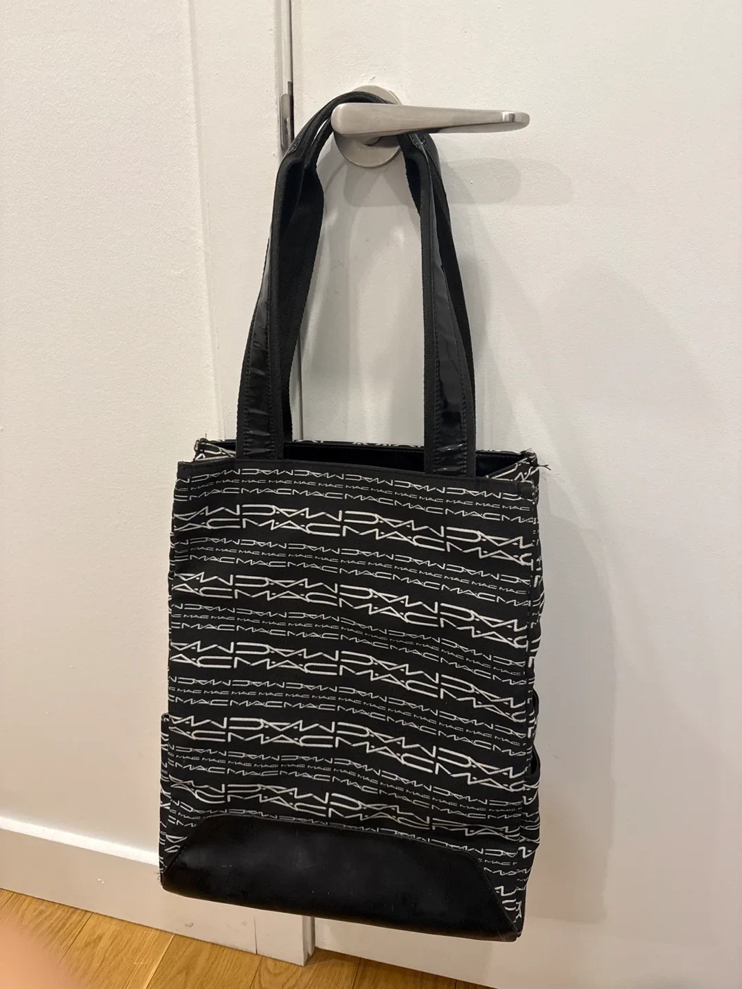 MAC Bag image indicator(2)