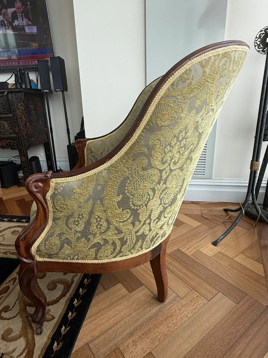 Vintage Style Armchair - photo 5