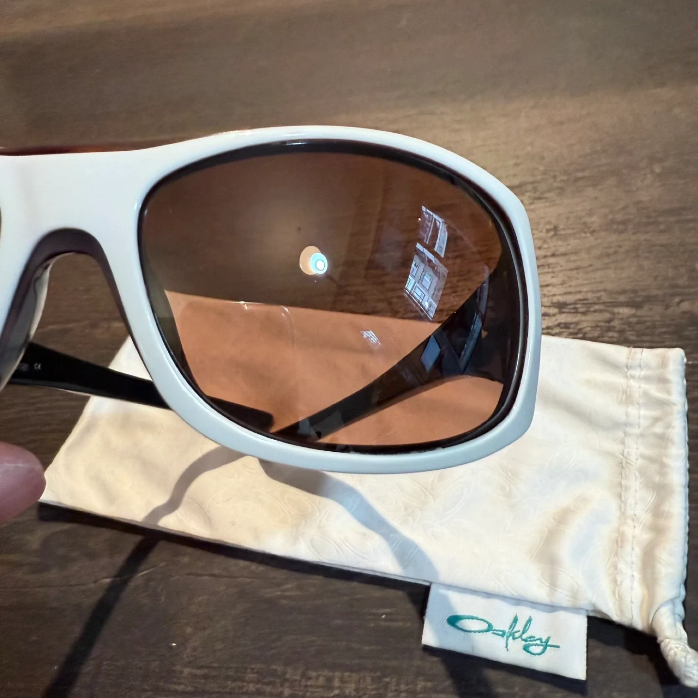 Oakley Sideways image indicator(8)