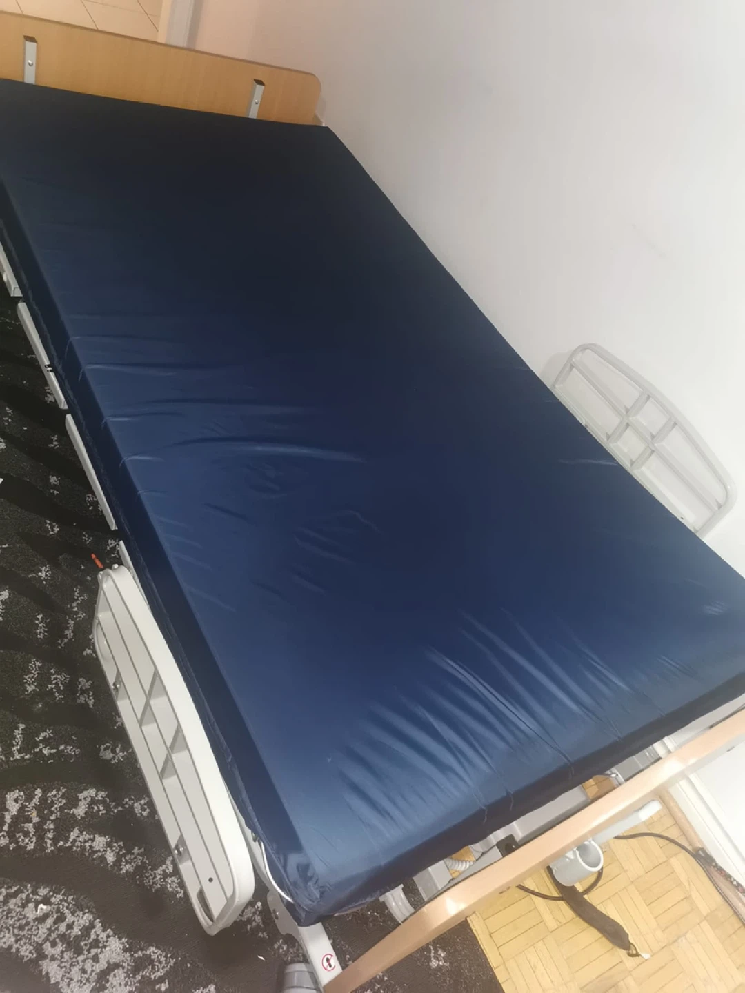 Permobil TROST-PLUS Hospital Bed - photo 3