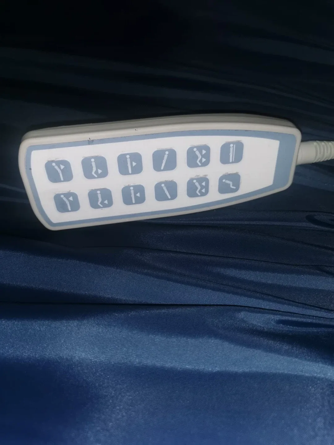 Permobil TROST-PLUS Hospital Bed image indicator(4)