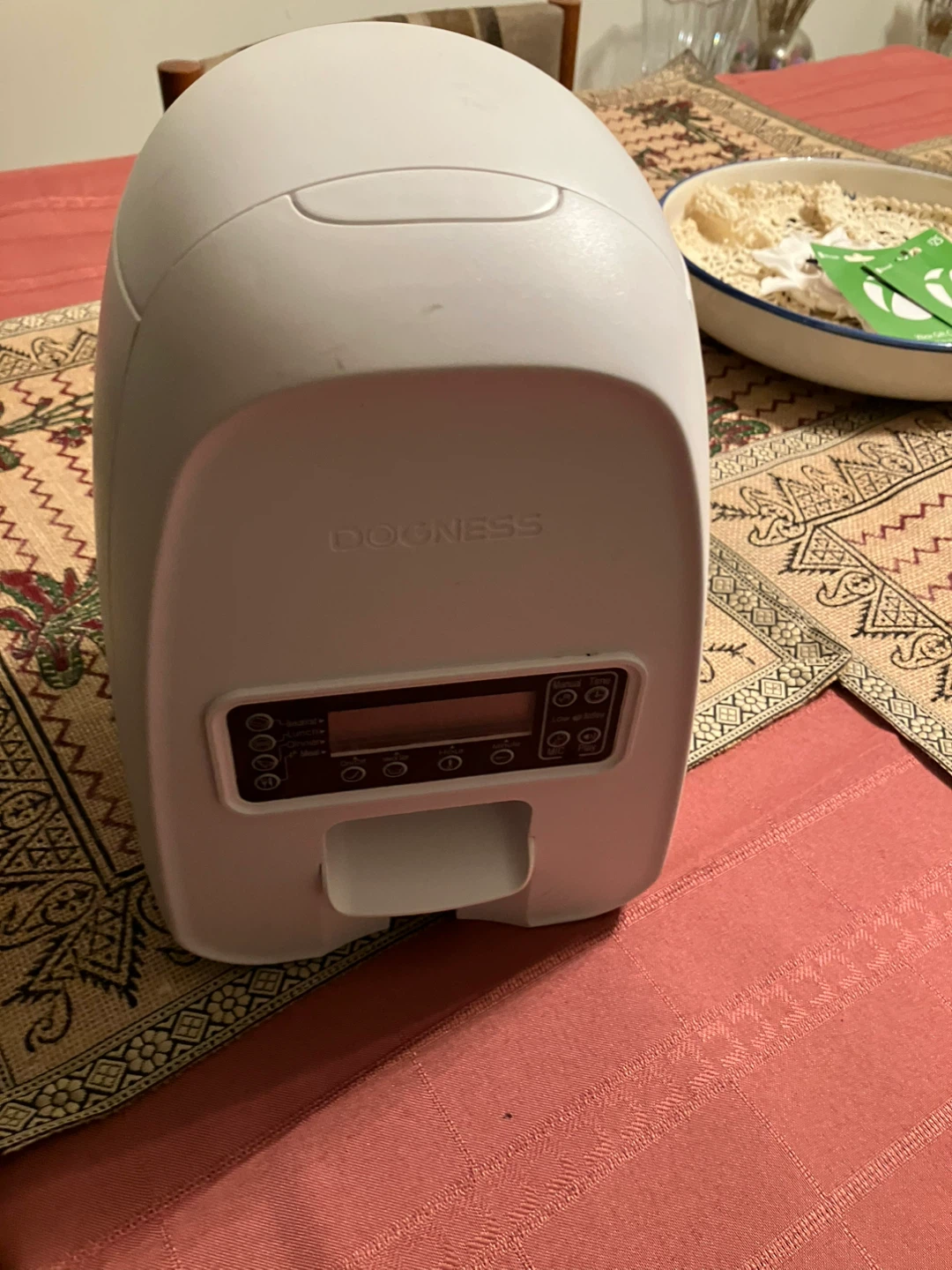 DOGNESS Automatic Pet Feeder
