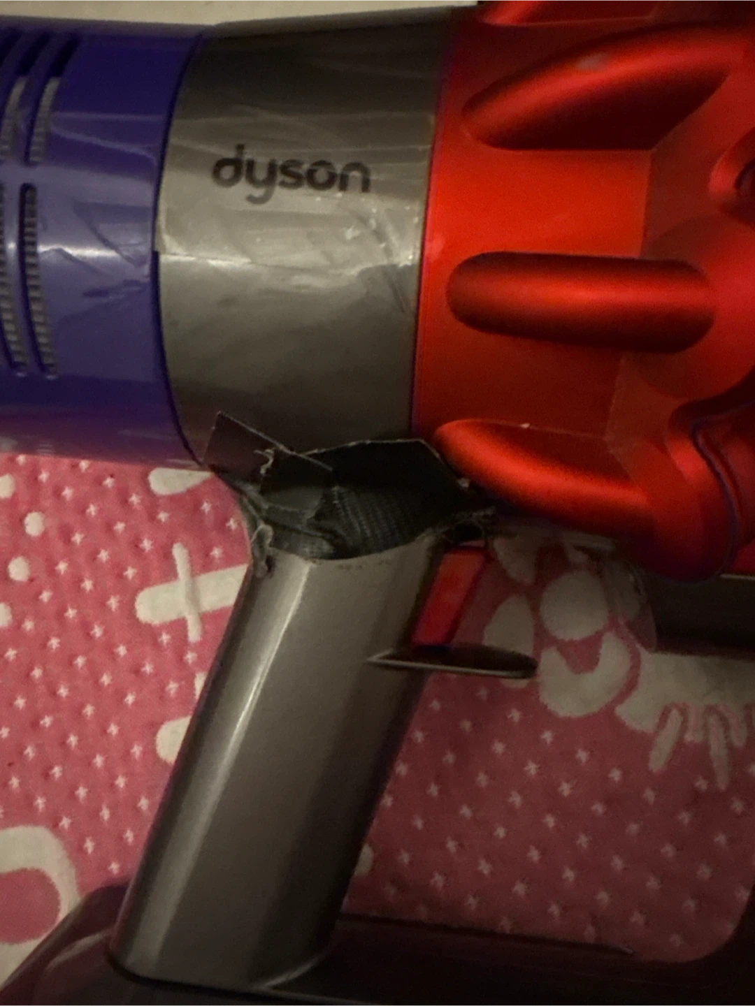 Dyson Cyclone V10 Motorhead Vacuum - photo 4