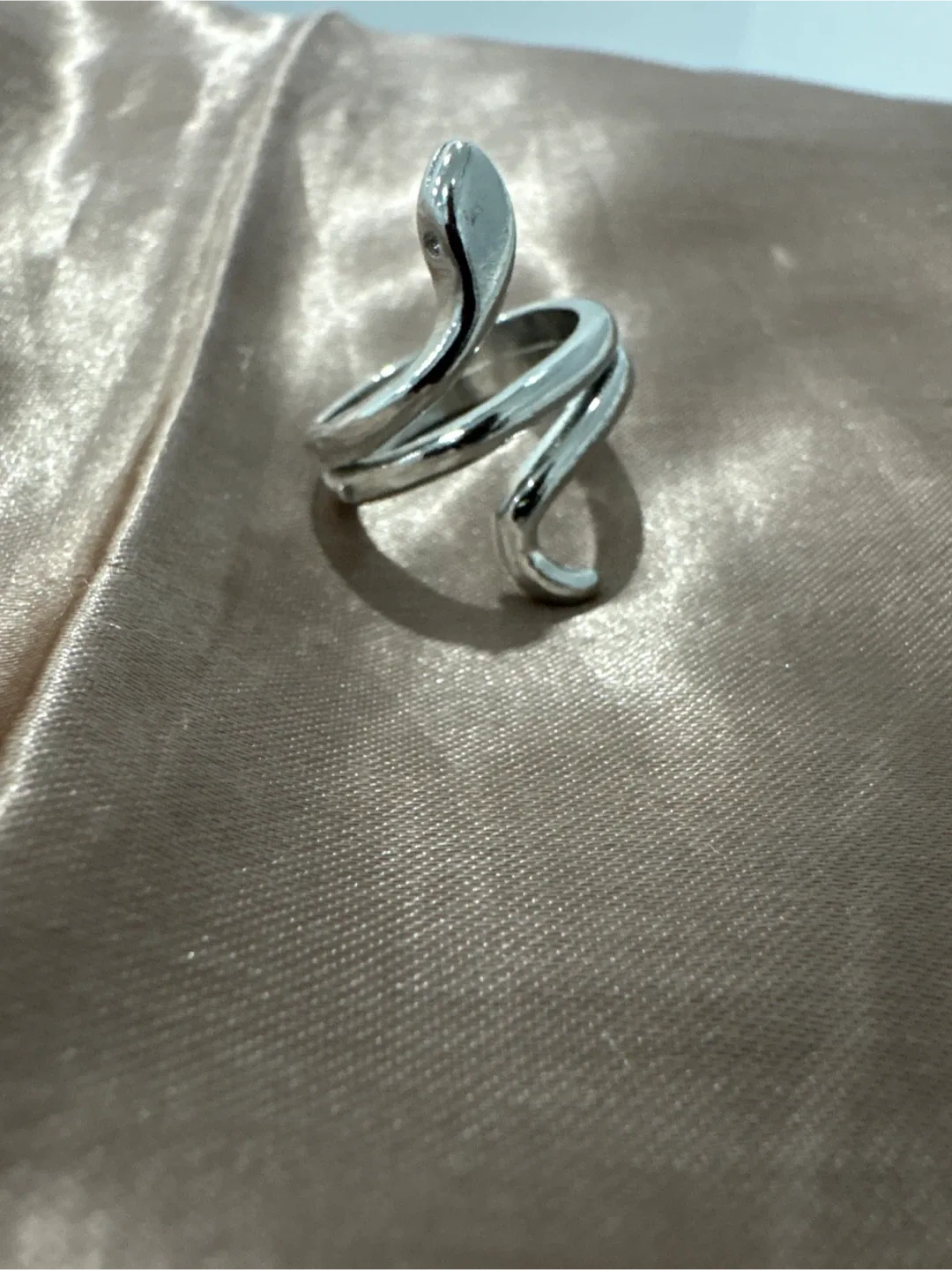 Assorted Silver Rings image indicator(2)