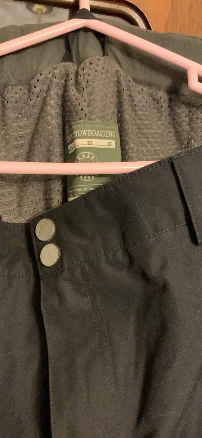 Nike Snowboarding Black Pants, XL image indicator(2)