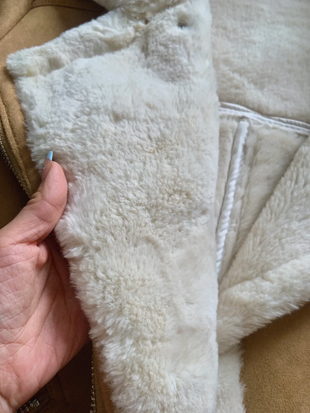 New Shearling Aviator Jacket Size M image indicator(6)
