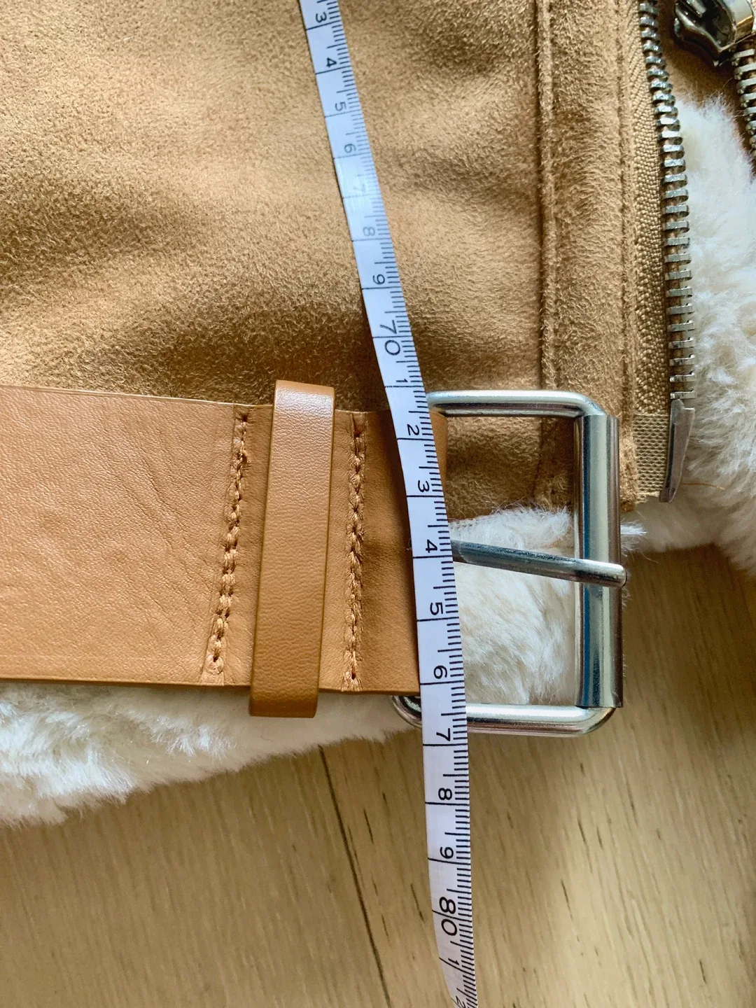 New Shearling Aviator Jacket Size M image indicator(9)