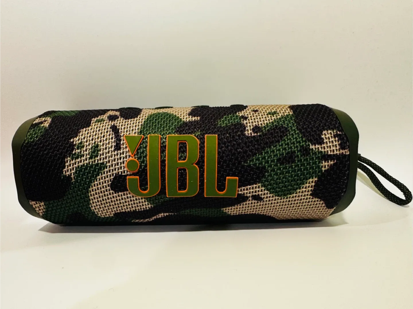 🔥 Bluetooth Speaker – Camo Style (JBL Flip 6-Style Design) 🔥