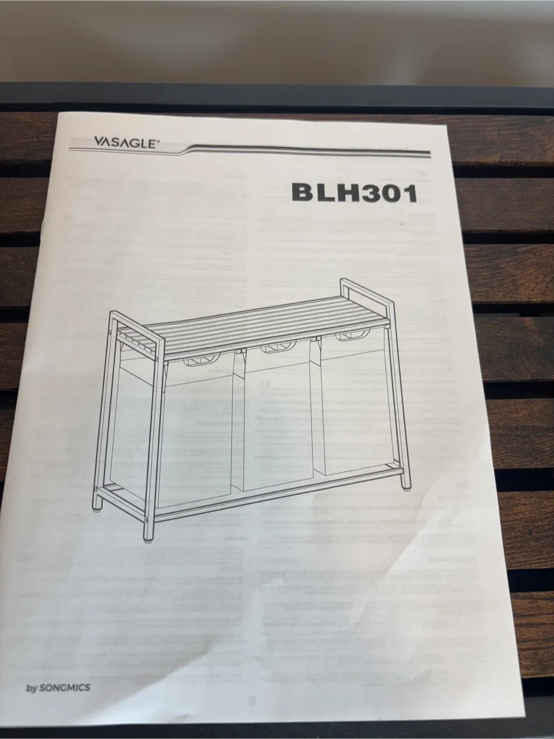 Laundry Hamper Sorter with 3 Pull-Out and Removable Bags image indicator(4)