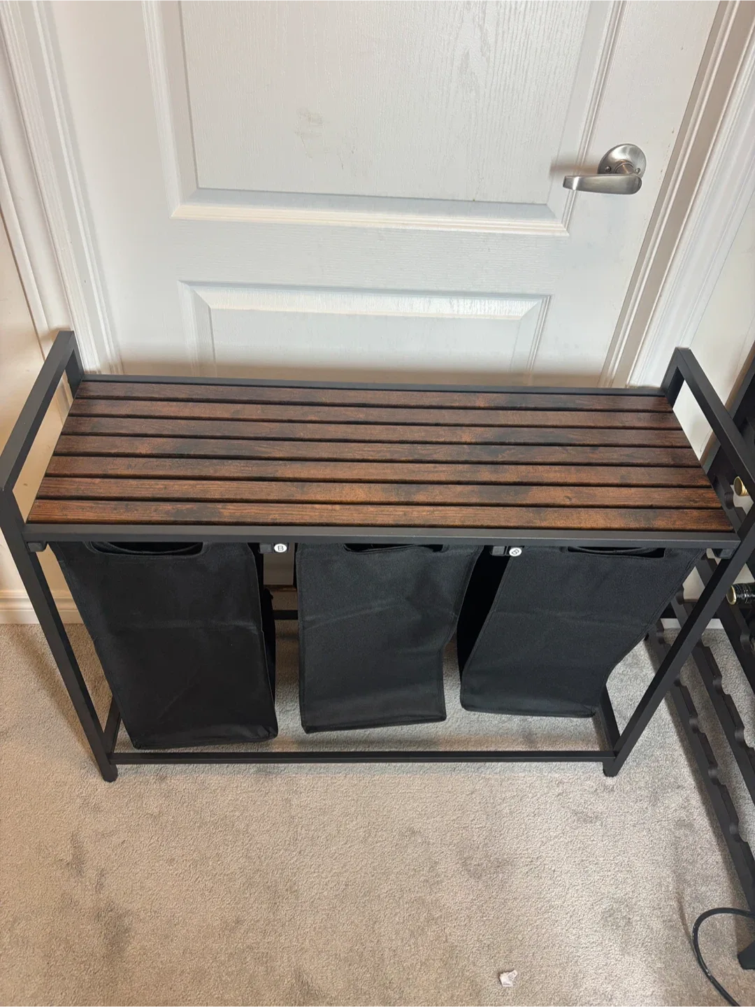 Laundry Hamper Sorter with 3 Pull-Out and Removable Bags image indicator(7)