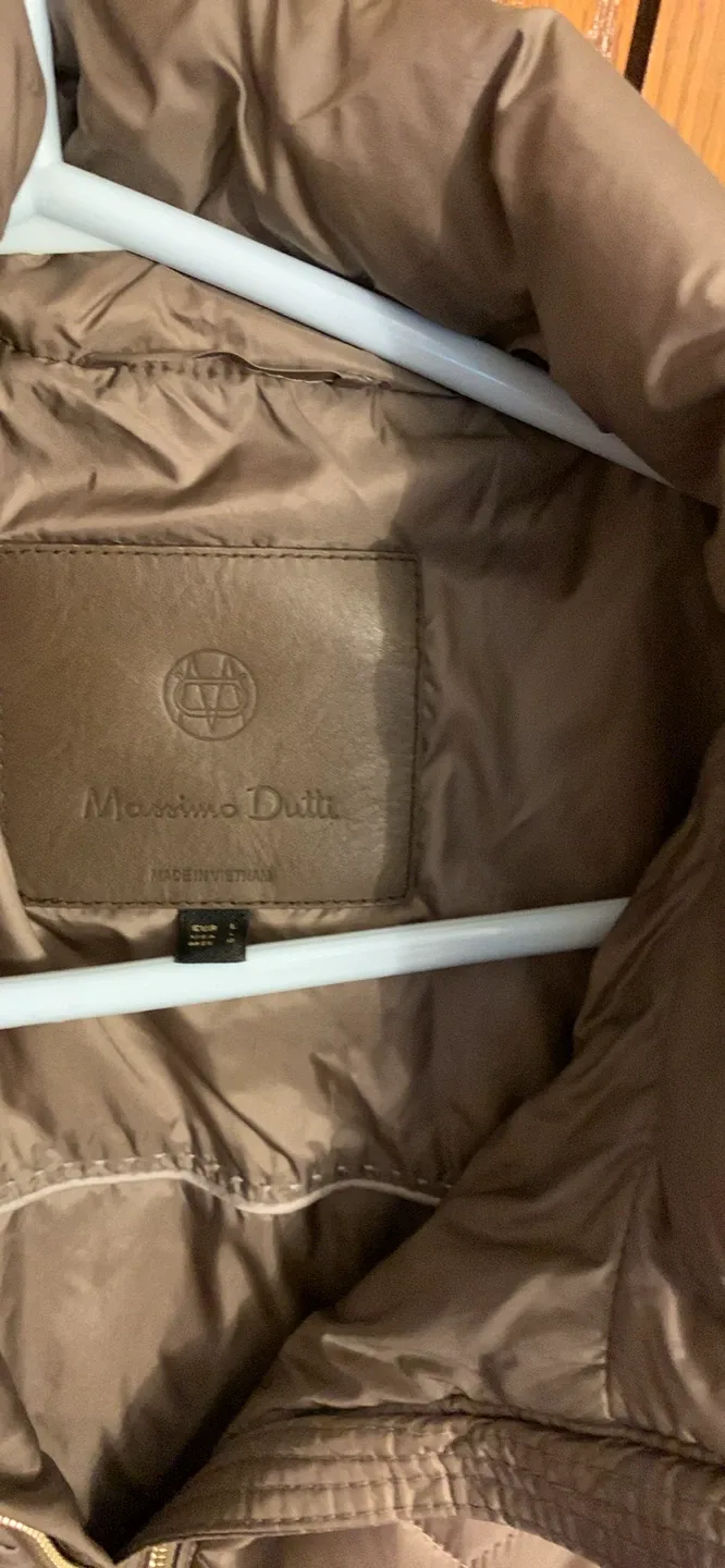 Massimo Dutti Quilted Jacket - Size L image indicator(2)