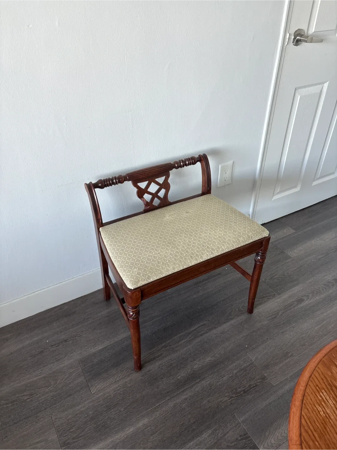 Upholstered Bench Seat