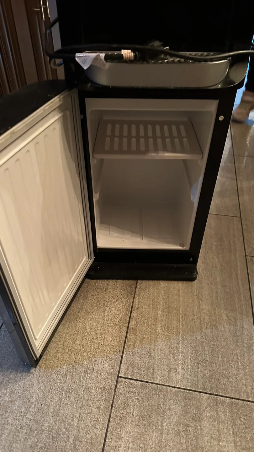 Master Chef Water Dispenser with Fridge image indicator(2)