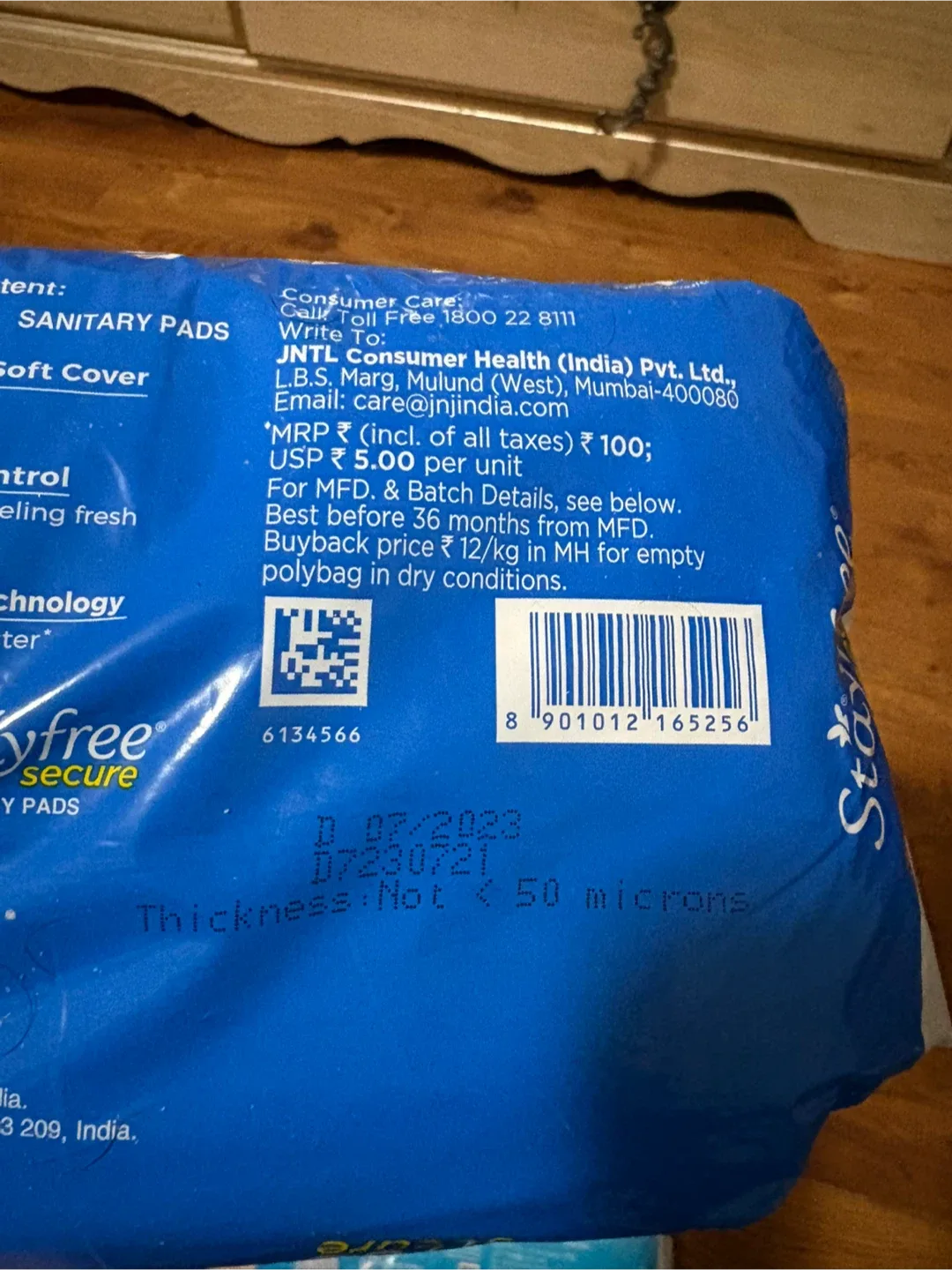 Stayfree Secure Sanitary Napkins image indicator(5)