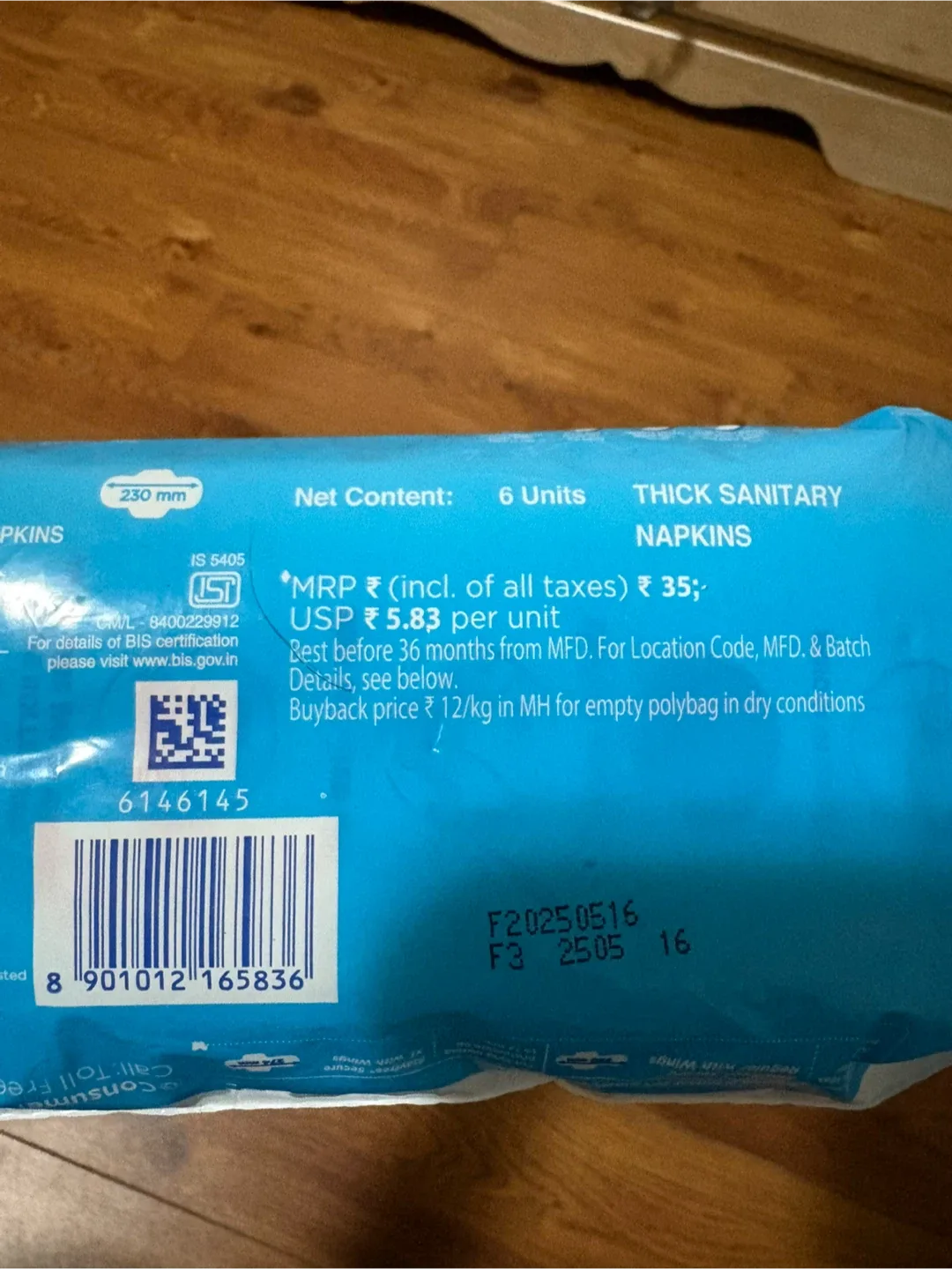 Stayfree Secure Sanitary Napkins image indicator(3)