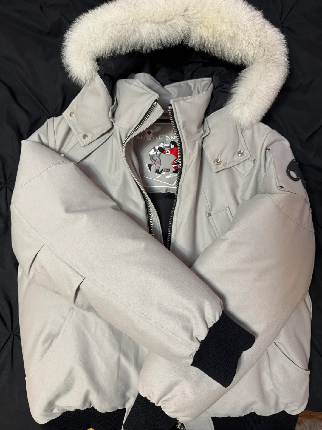 Moose Knuckles Ballistic Bomber XL grey image indicator(5)